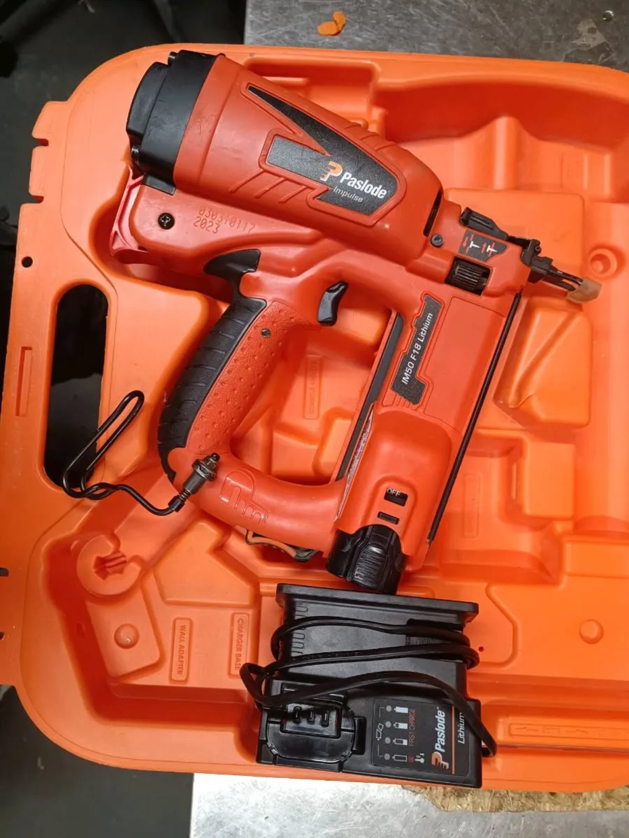 Paslode im50f18 18ga pin gun