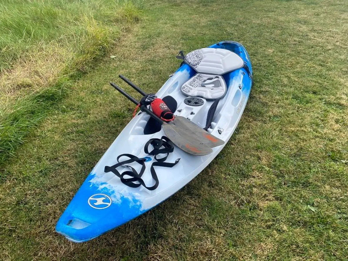 Kayak - Image 2