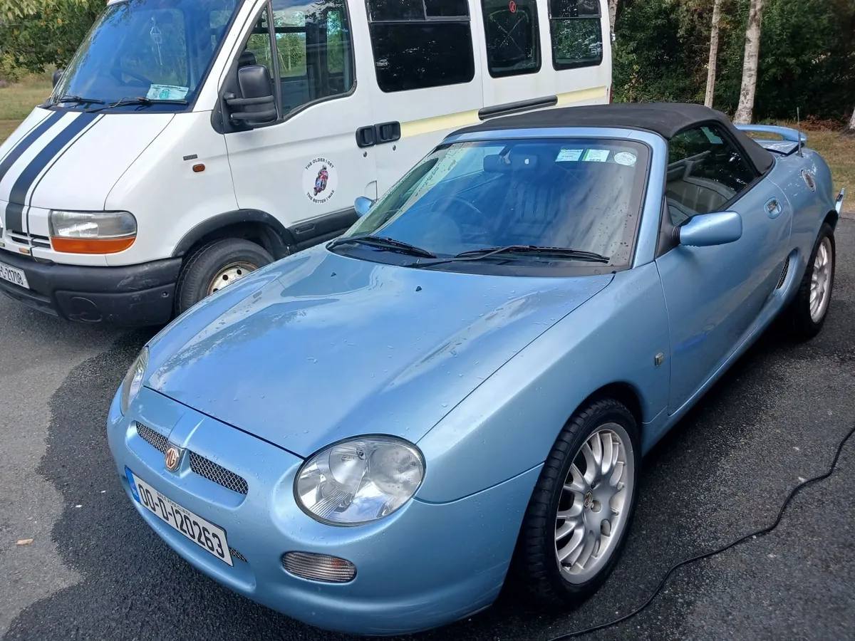 Car - Image 3