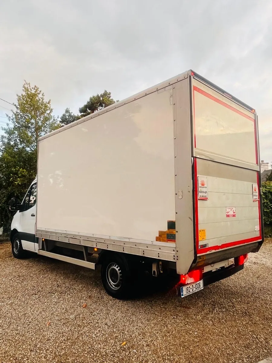2019 Mercedes Sprinter Box Body/Luton Tail-lift - Image 3