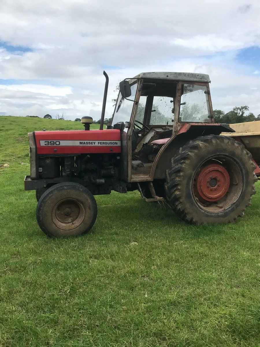 Tractor massy Ferguson 390 - Image 2