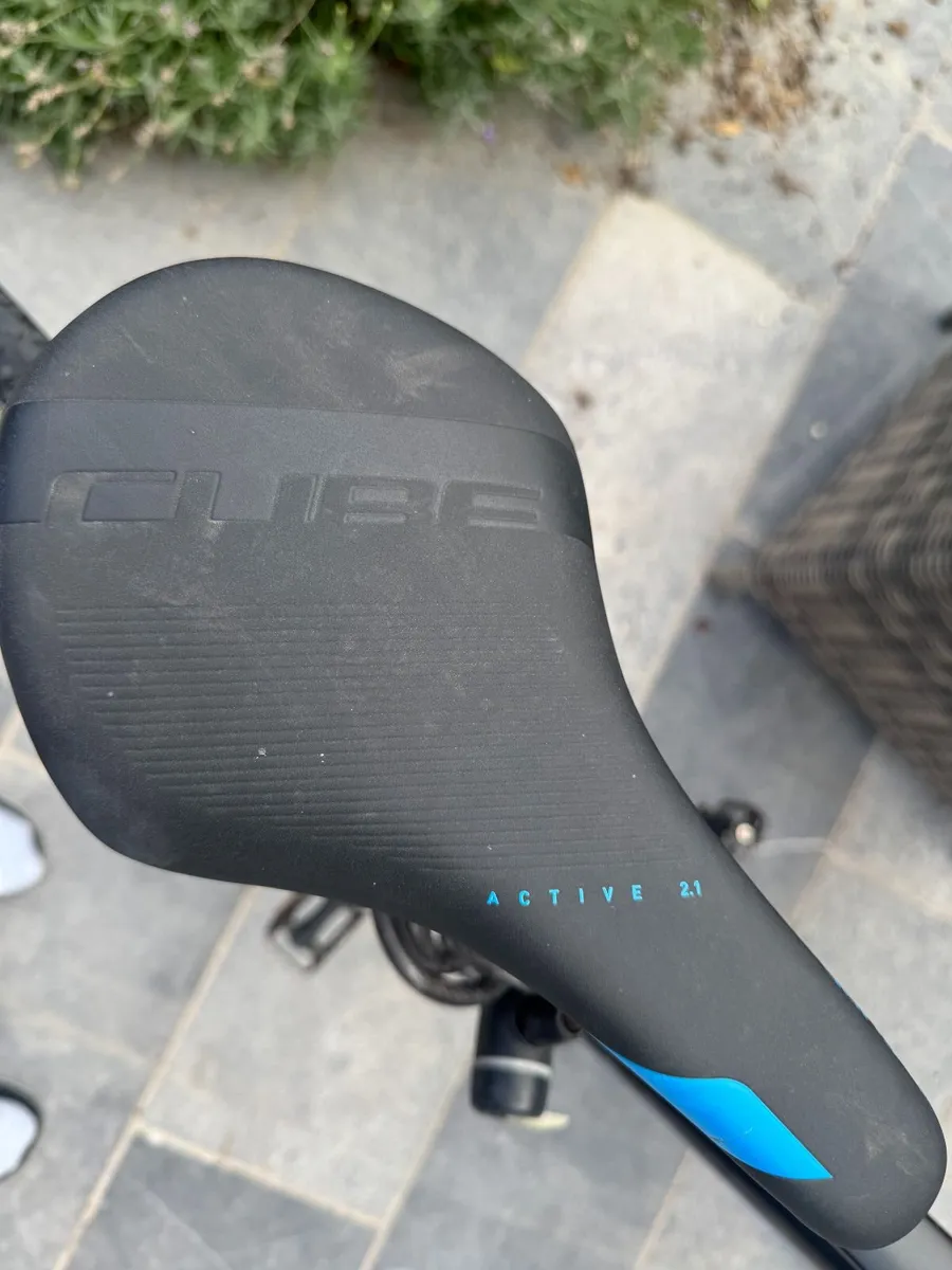 Cycling bike Cube active 2.1 - Image 4