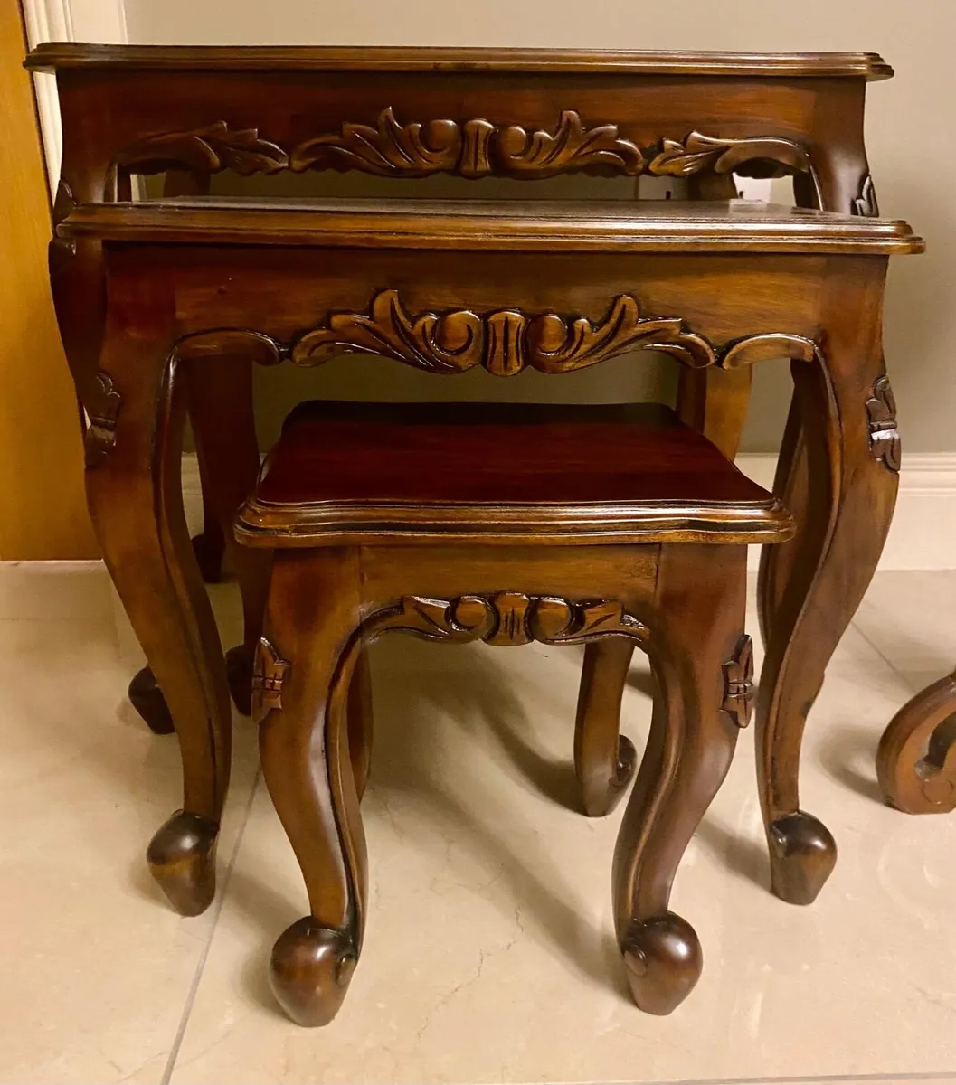 Nest of Mahogany Tables & Occasional Table - Image 3