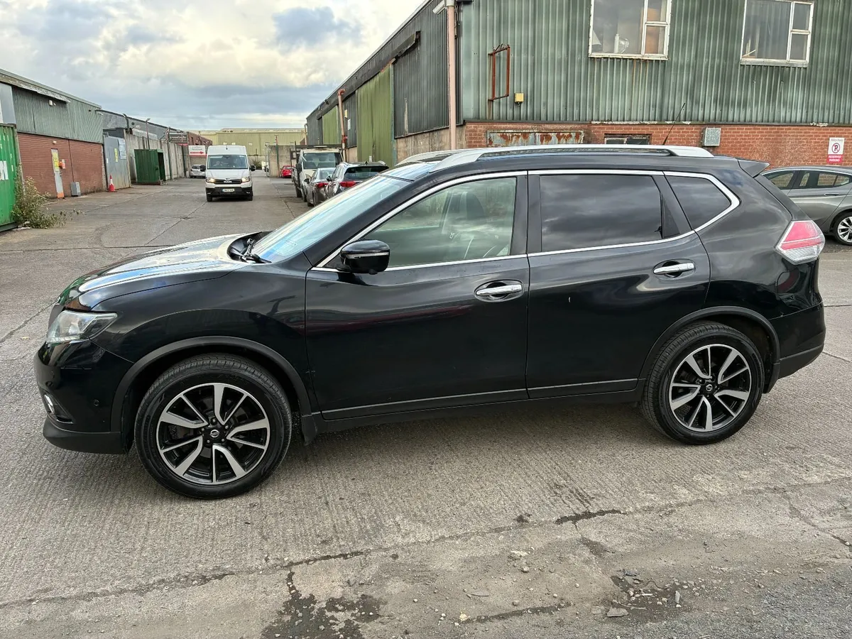 NISSAN X TRAIL 7 SEATER 2017   7 seaters - Image 2