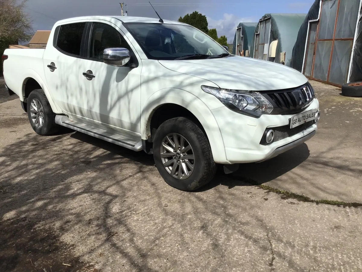Mitsubishi L200 - Image 2