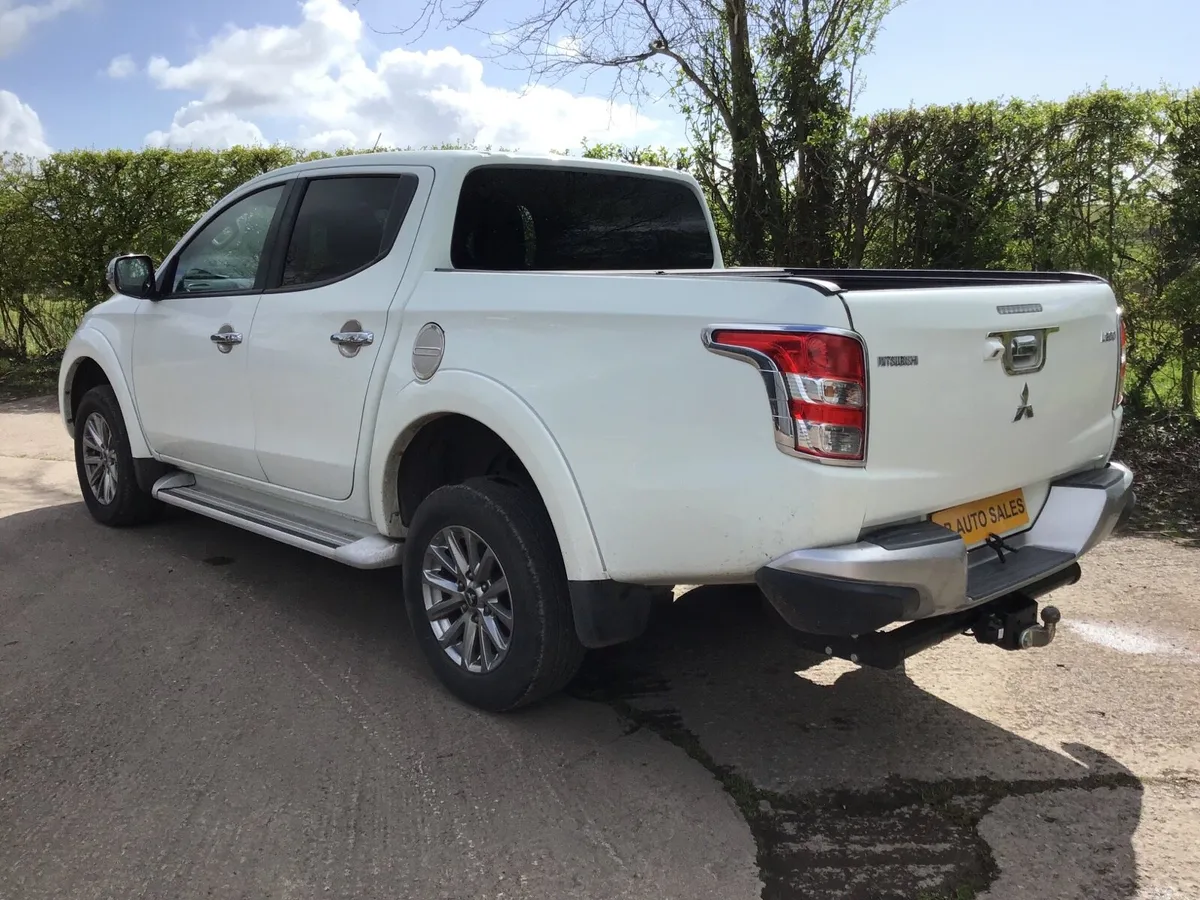 Mitsubishi L200 - Image 4