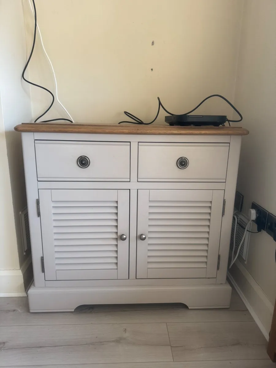 Tv stand - Image 2
