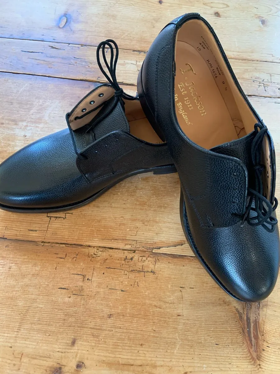 Men’s shoes leather size 9.5/10 new - Image 4