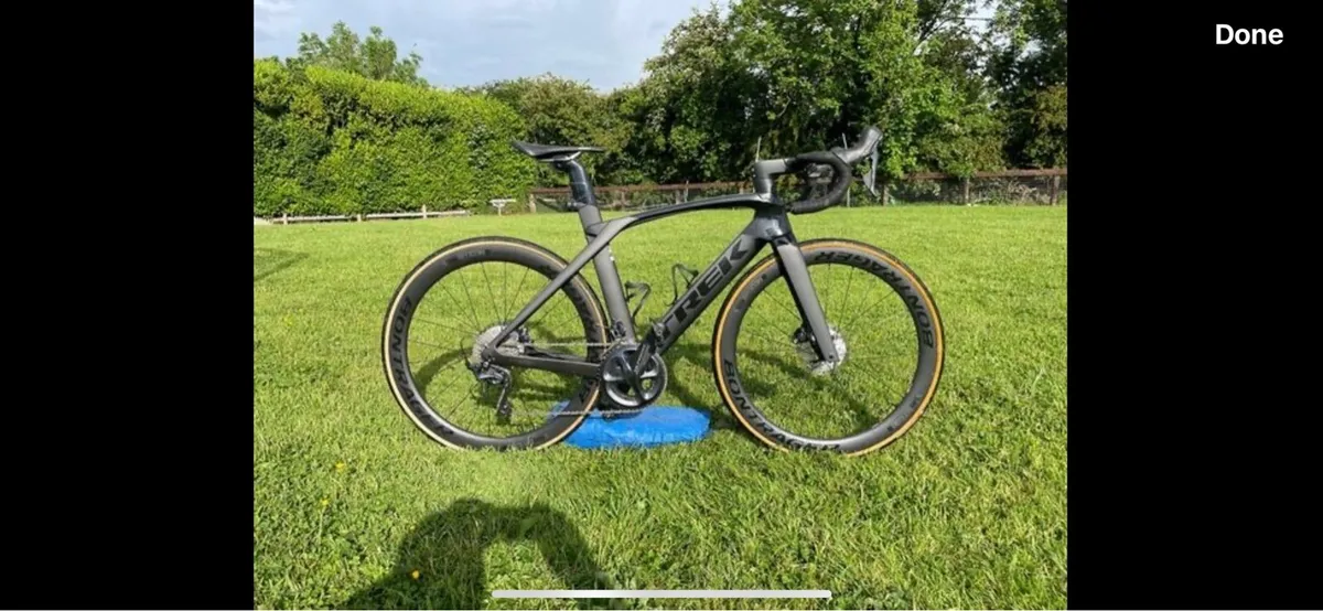 Trek Madone - Image 1