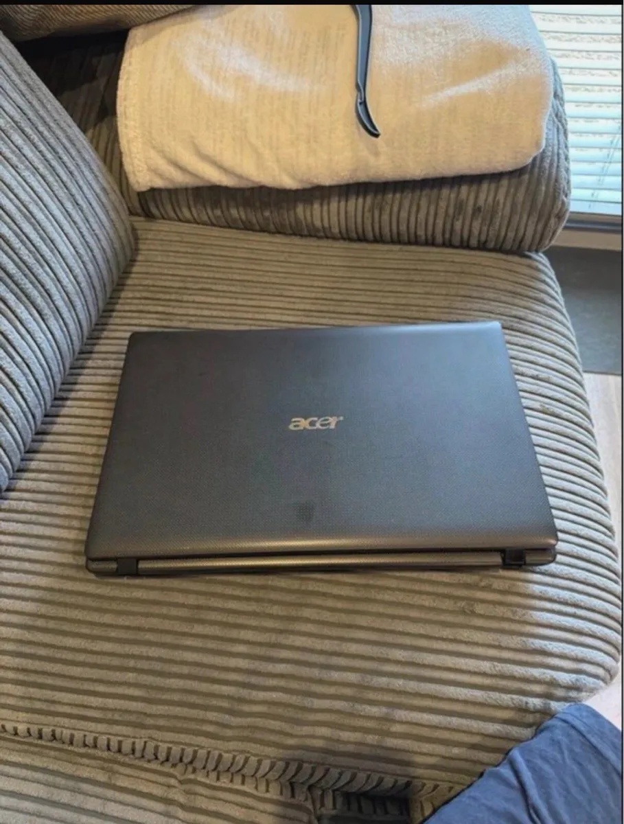 Acer Aspire 5552 Parts - Image 3