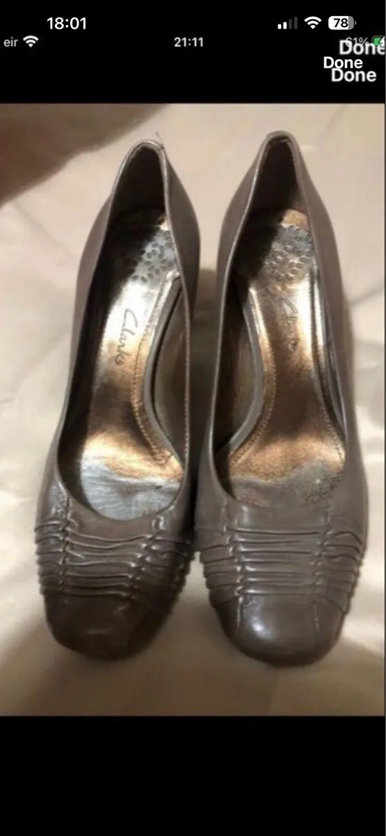 Ladies Clark’s shoes size 5.5 €15 - Image 1