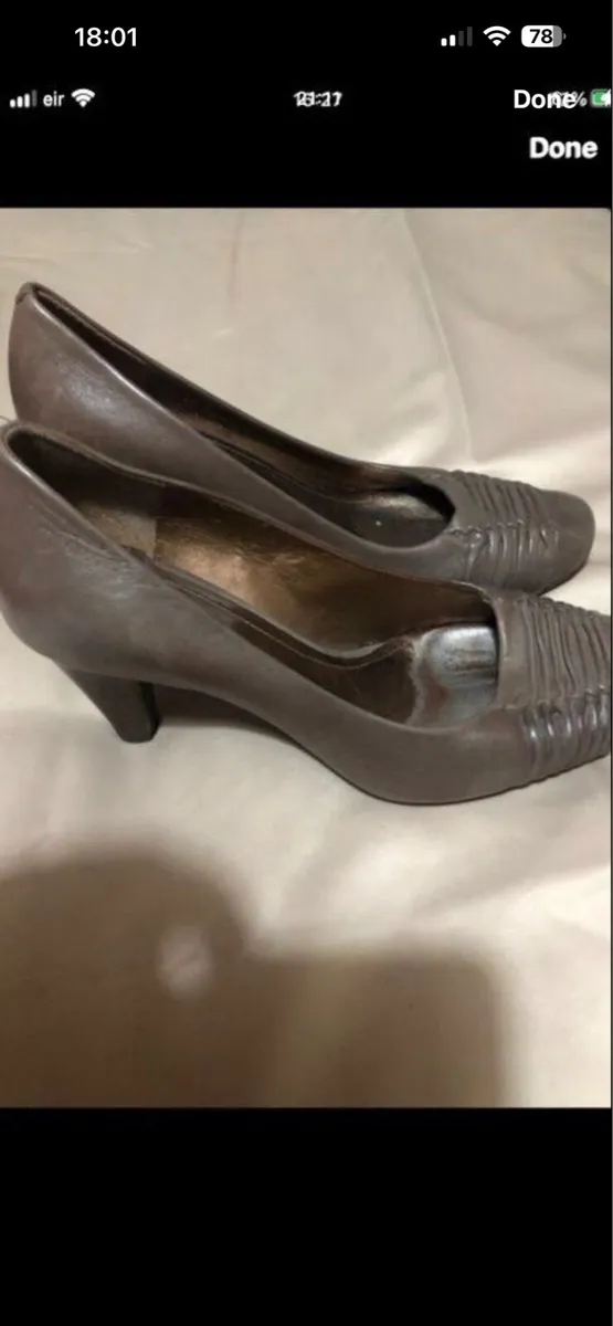 Ladies Clark’s shoes size 5.5 €15 - Image 3
