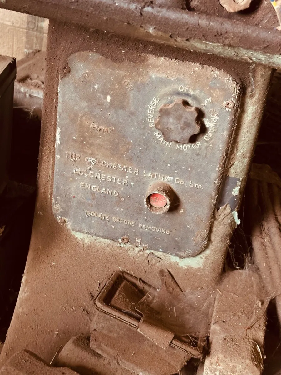 Lathe and hacksaw - Image 2