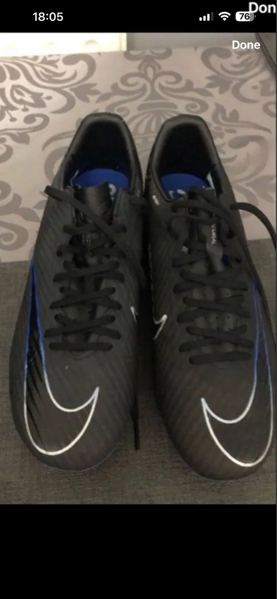 Boys Nike vapour max football boots uk 6 €40 - Image 1