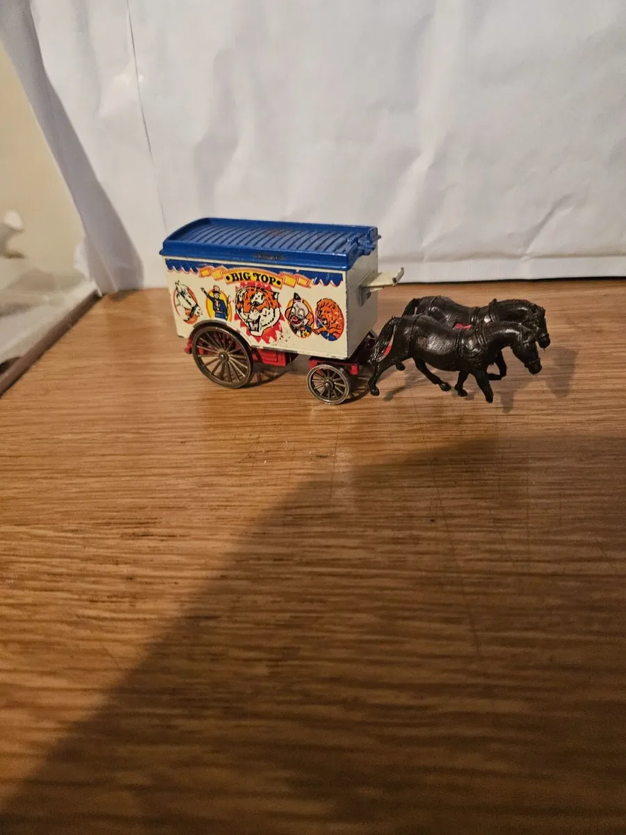 Corgi Lledo Circus Trailer - Image 2