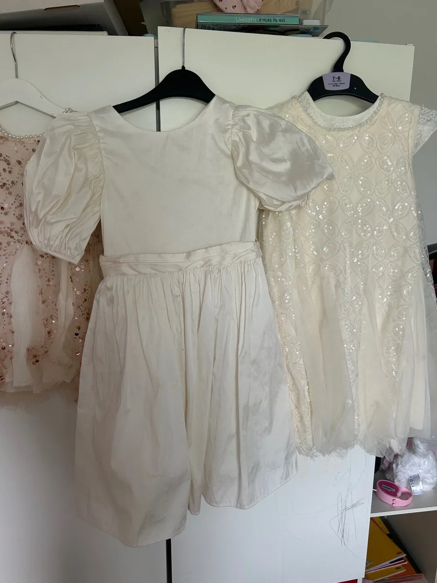 Clothes - Image 3
