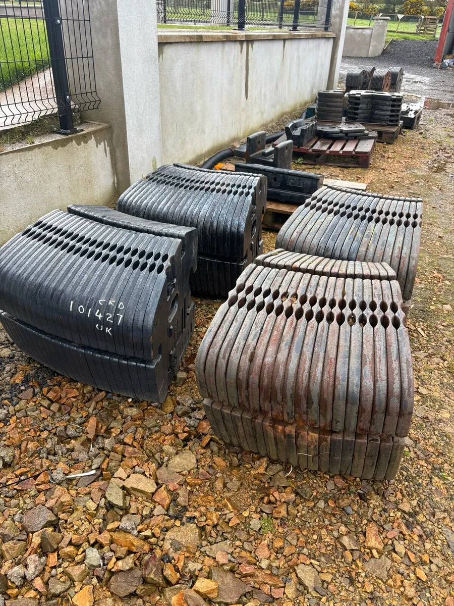 New holland fan weights, fiat case carriers - Image 1