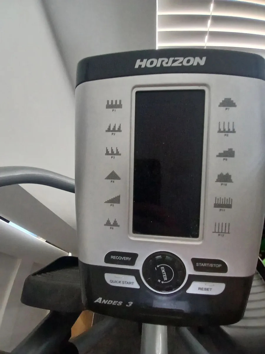 Horizon Andes 3 Elliptical Cross Trainer - Image 3