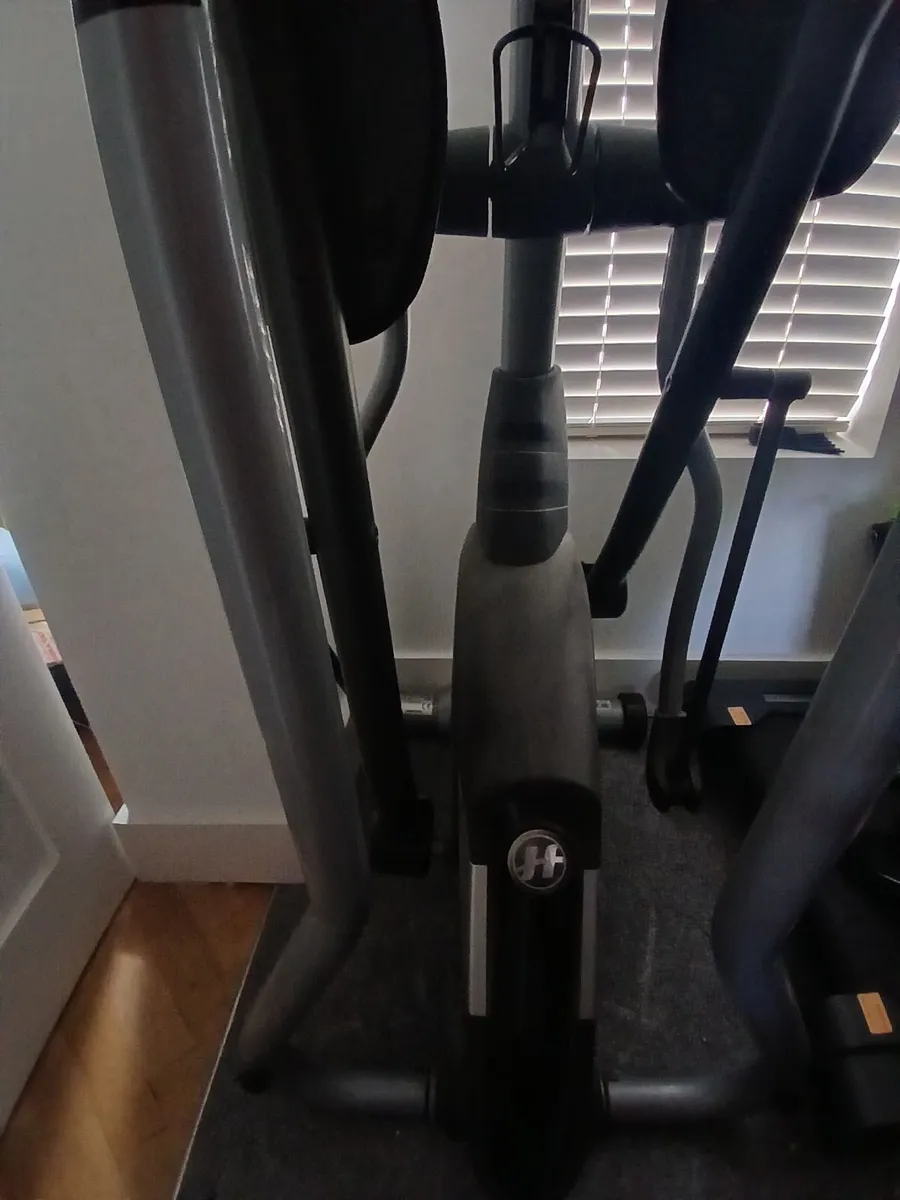 Horizon Andes 3 Elliptical Cross Trainer - Image 2