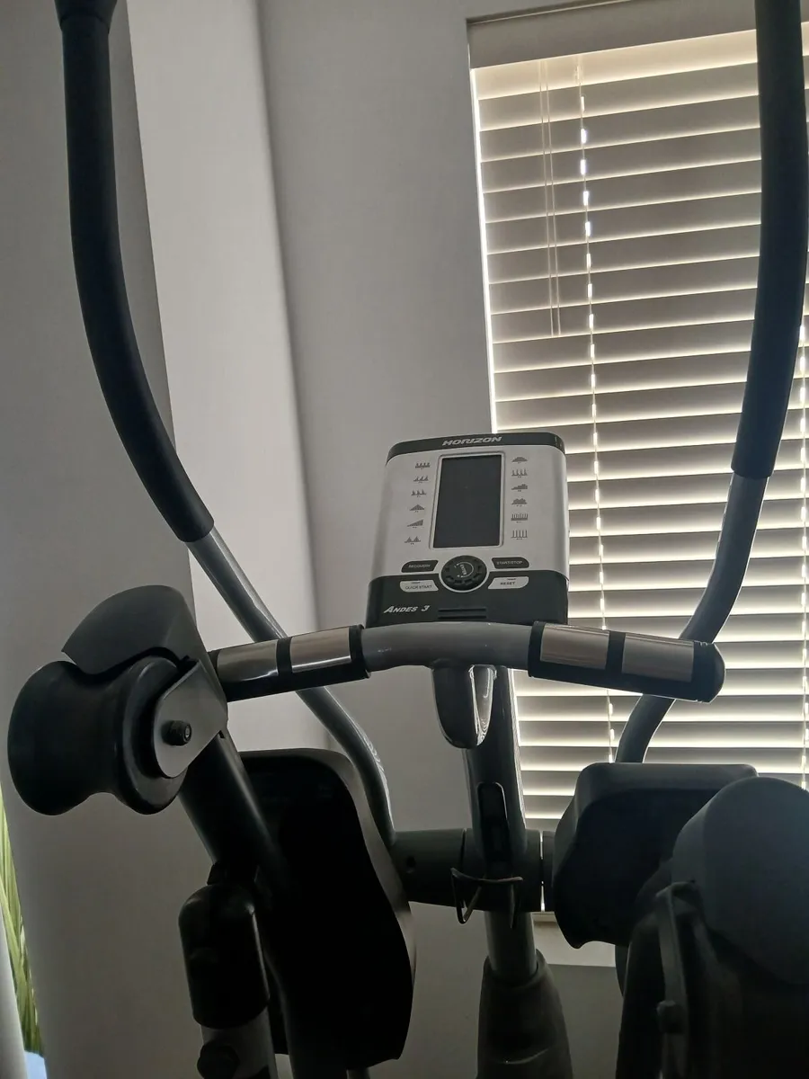 Horizon Andes 3 Elliptical Cross Trainer - Image 4
