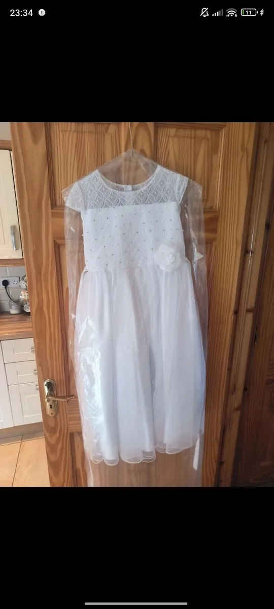 Communion dress - Image 2