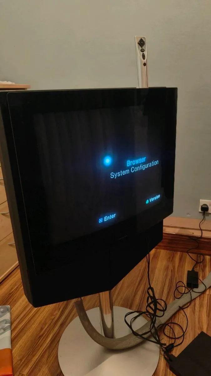 Bang and Olufsen BeoCenter 1 TV - Image 1
