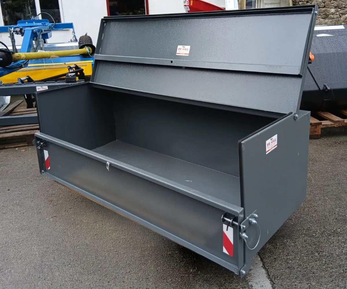 NEW 1.6m (5ft) TRANSPORT BOXES - Image 1