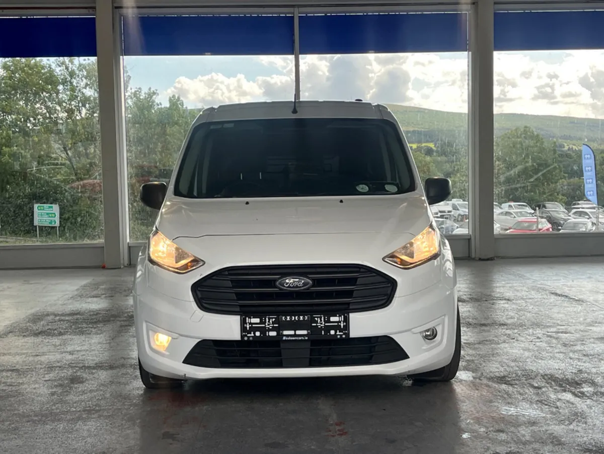 Ford Transit Connect MCA TREND SWB 1.5 100P 100PS - Image 2