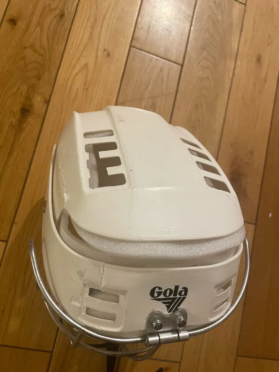 Authentic Gola helmet - Image 4