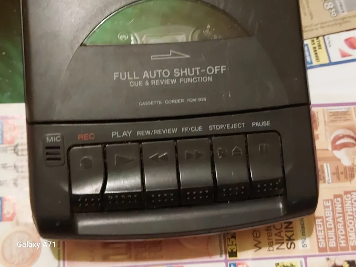 SONY Cassette Tape Recorder Model TCM-939 - Image 4