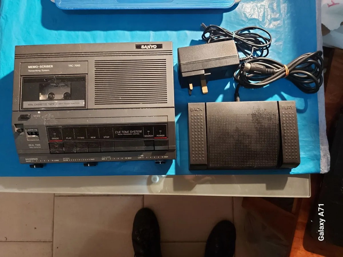 SANYO Dictaphone Tape Recorder Player, TRC-7060 - Image 1