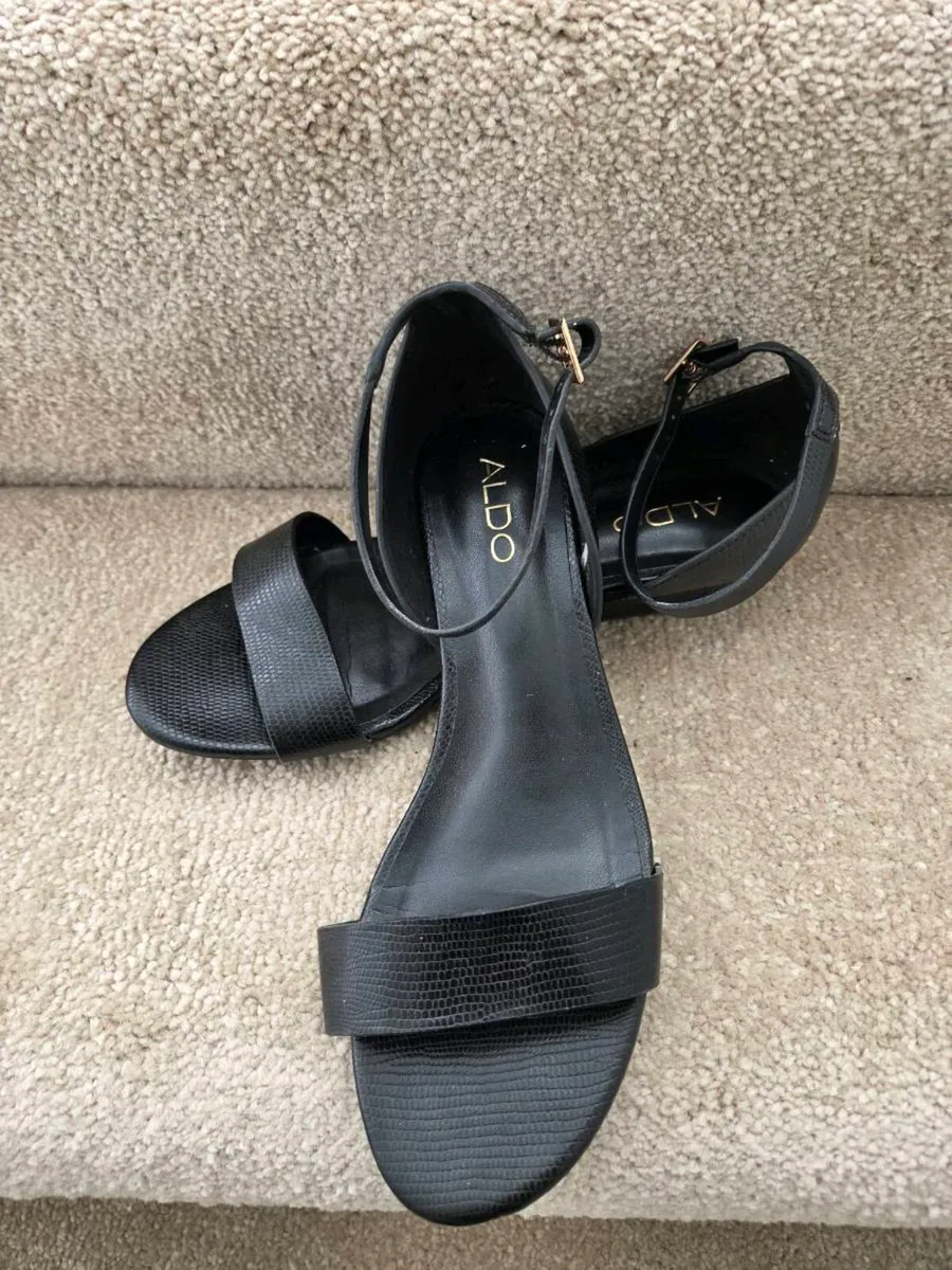Sandals - Image 1