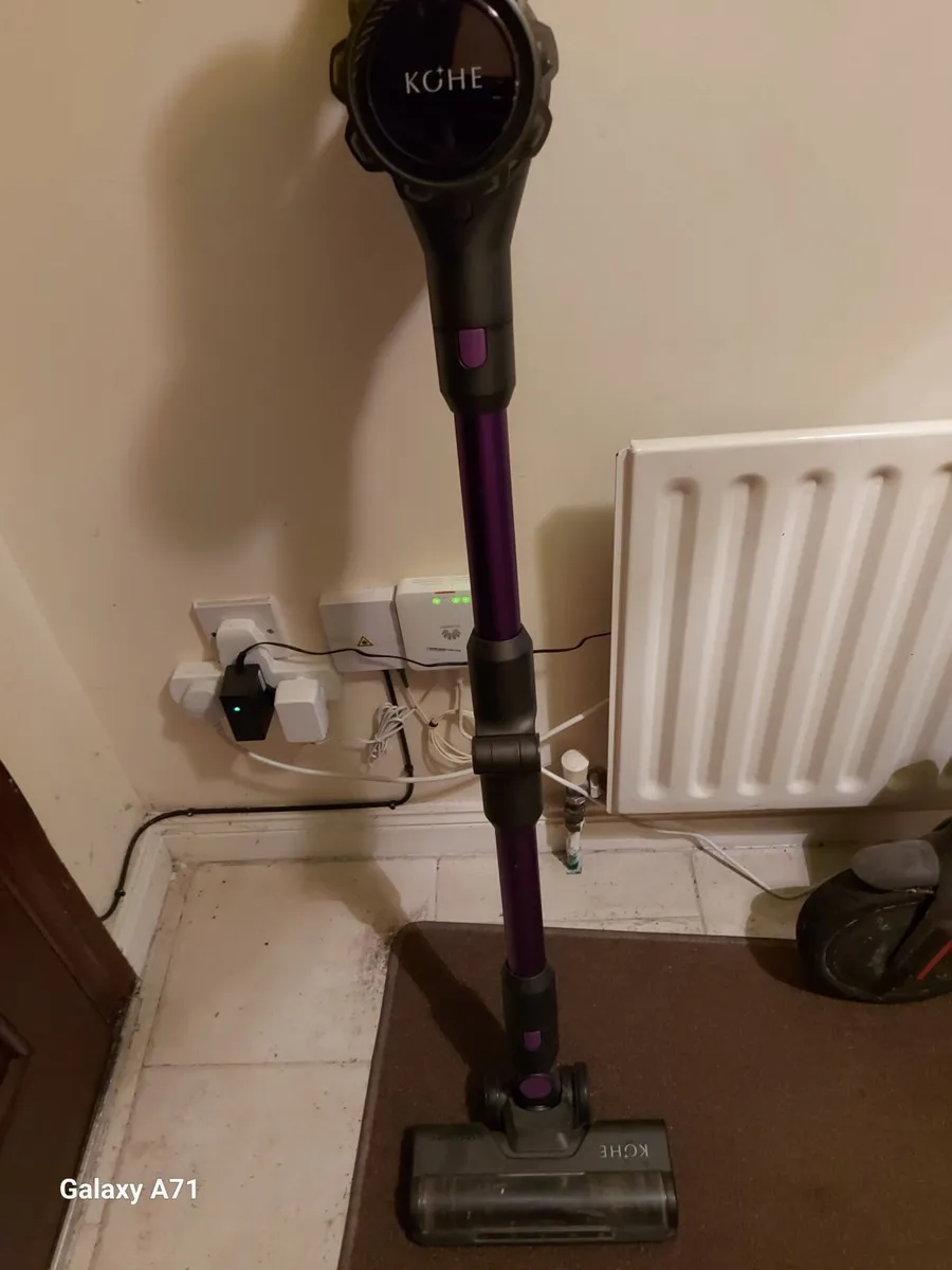 KOHE Cordless Vacuum Cleaner with LED Display - Image 1