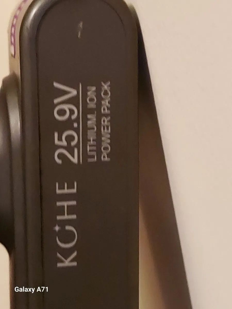 KOHE Cordless Vacuum Cleaner with LED Display - Image 3