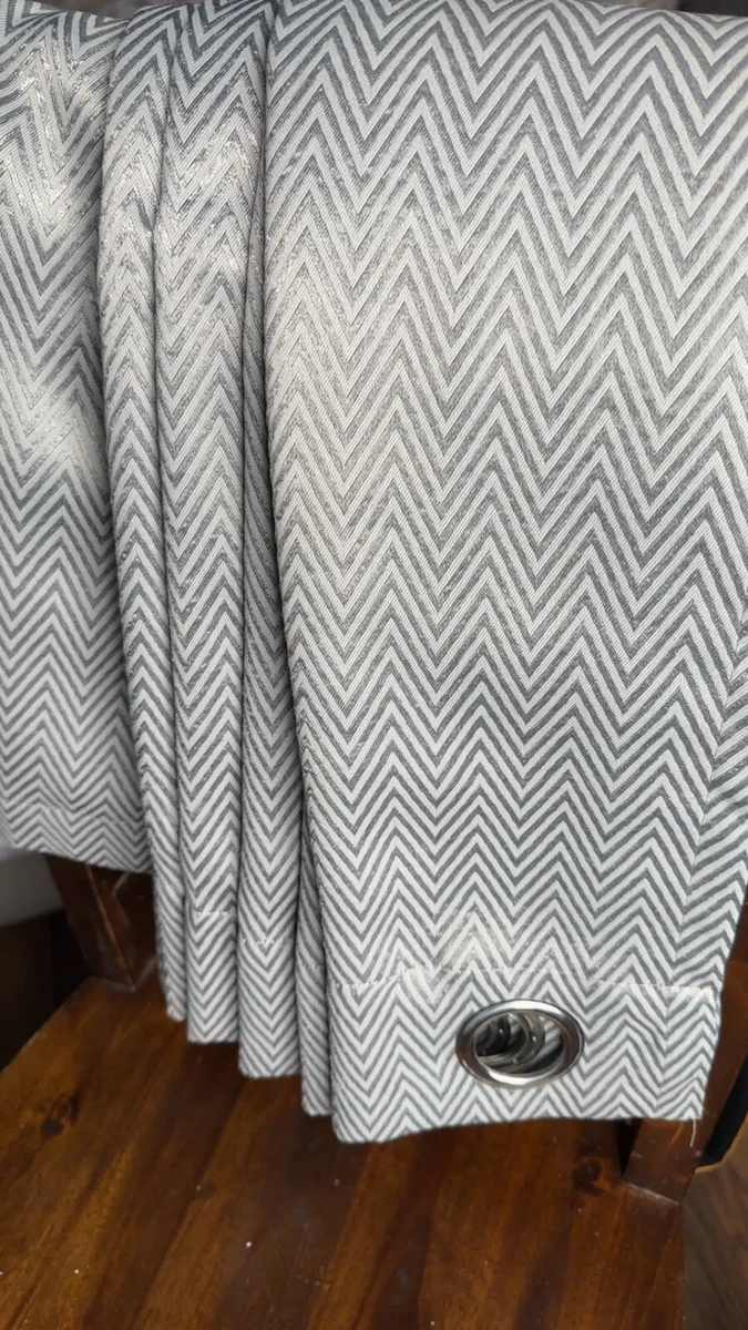 Curtains - Image 1