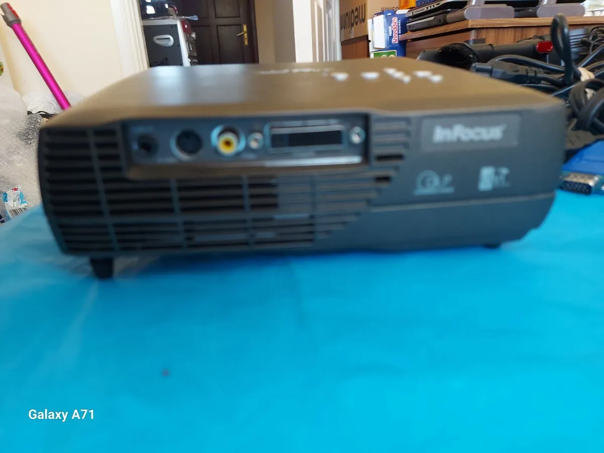 Infocus Projector Model LP70+, With Power Lead - Image 4