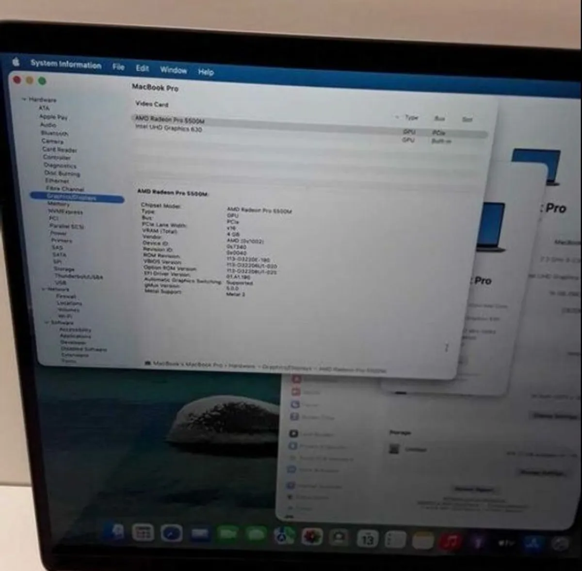 Laptop - Image 4