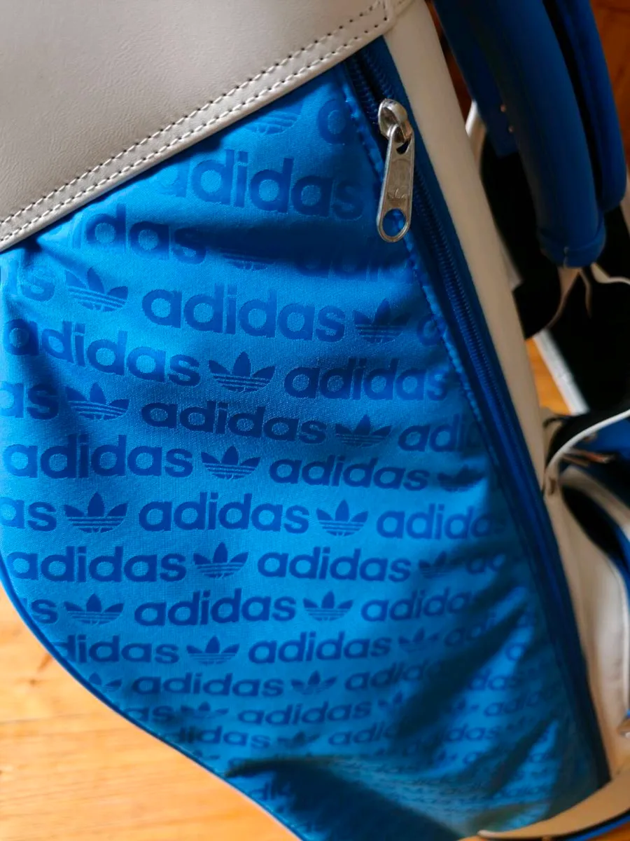 Adidas Originals Golf Stand Bag - Image 1