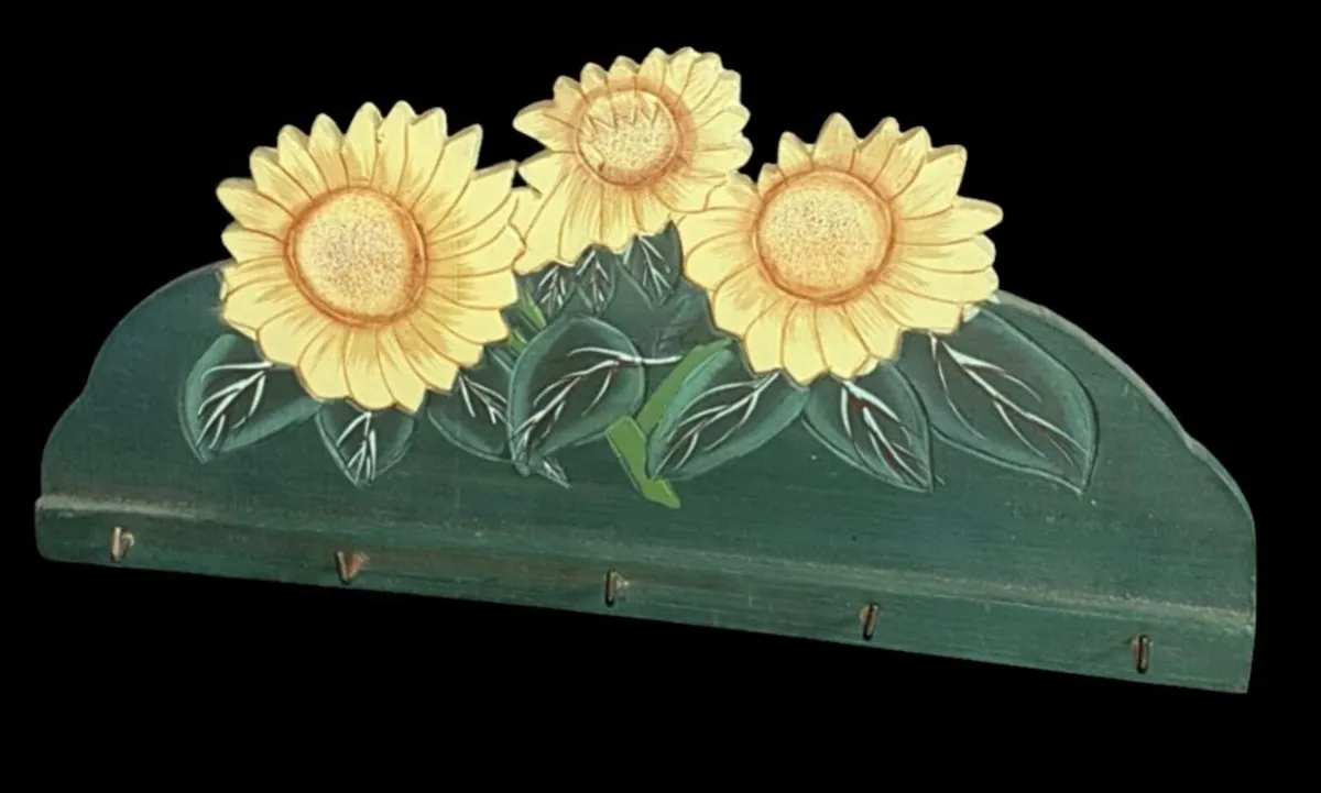 Harrods "Country Kitchen" Sunflower Key Rack - Image 2