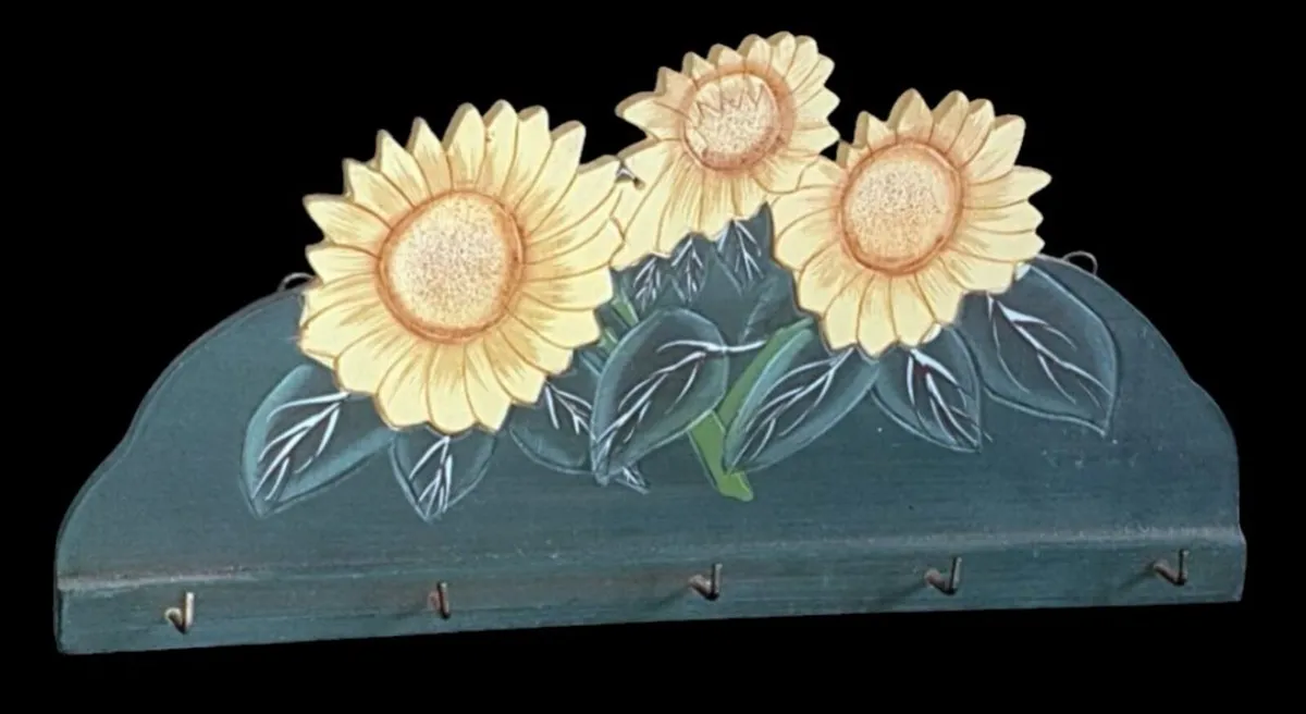Harrods "Country Kitchen" Sunflower Key Rack - Image 3