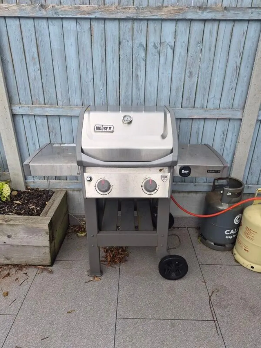 Weber Spirit II 3-Burner BBQ - Image 1