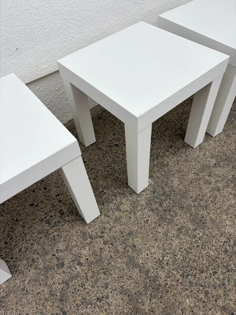 4 x white ikea lack tables €20 - Image 4