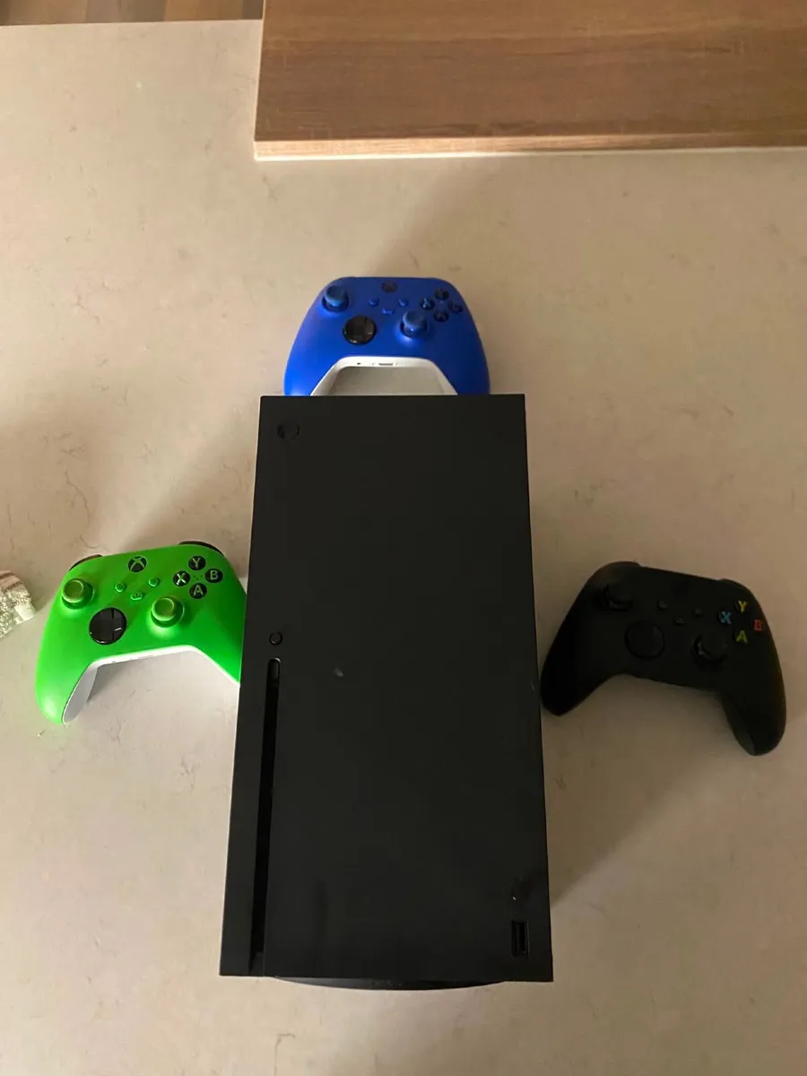 X Box series X - Image 1