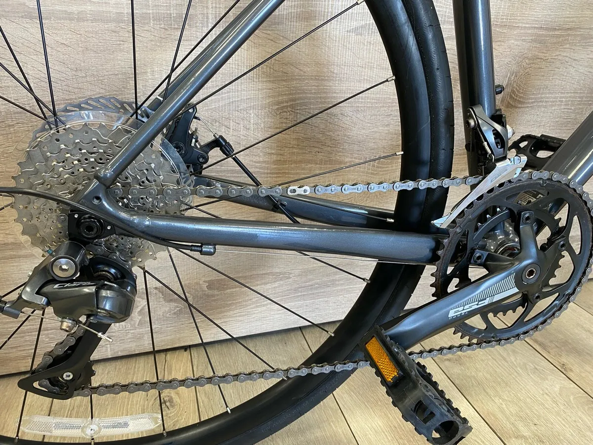 Giant contend AR 4 (like new) - Image 2