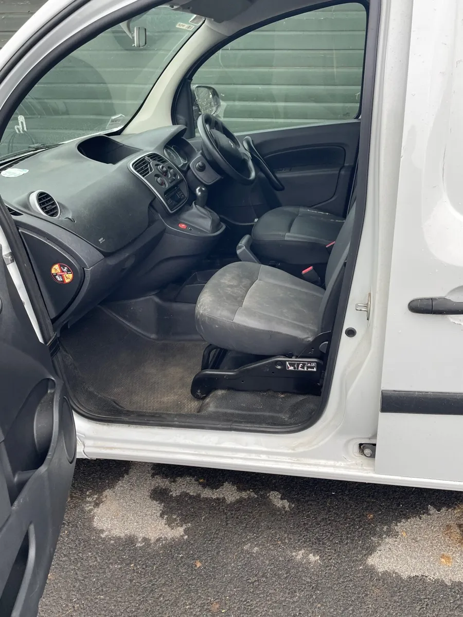 Renault Kangoo 2021 - Image 3