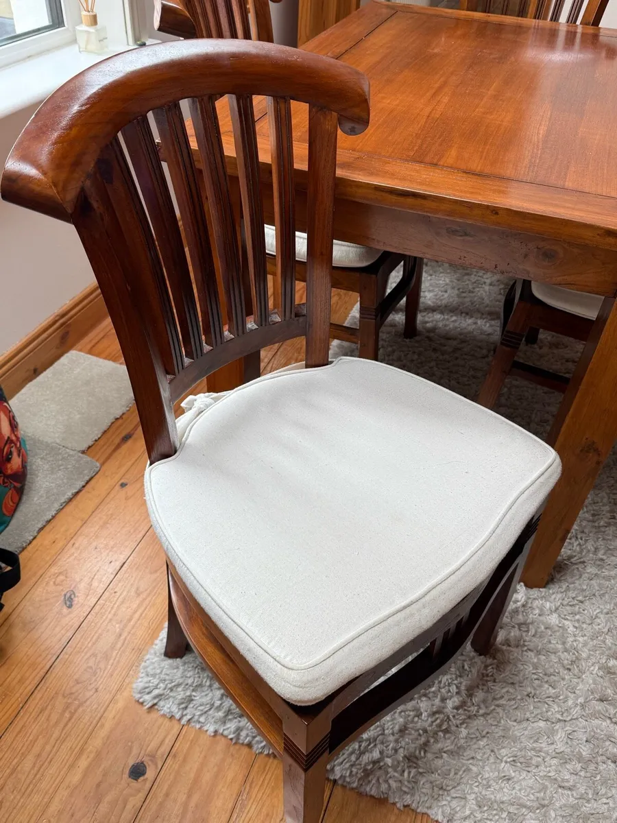 Dining table - Image 2