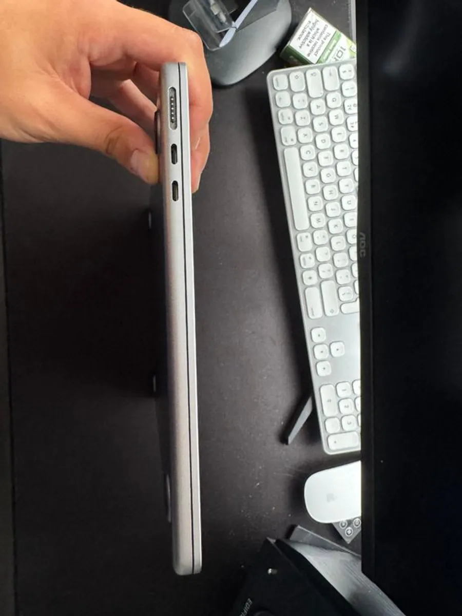 MacBook Air 13-Inch Price Negotiable - Image 4