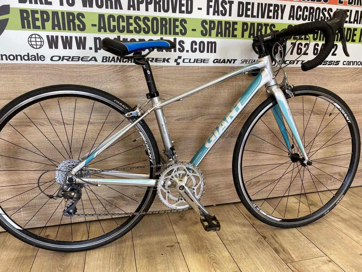 Giant avail 5 (Excellent condition) - Image 3