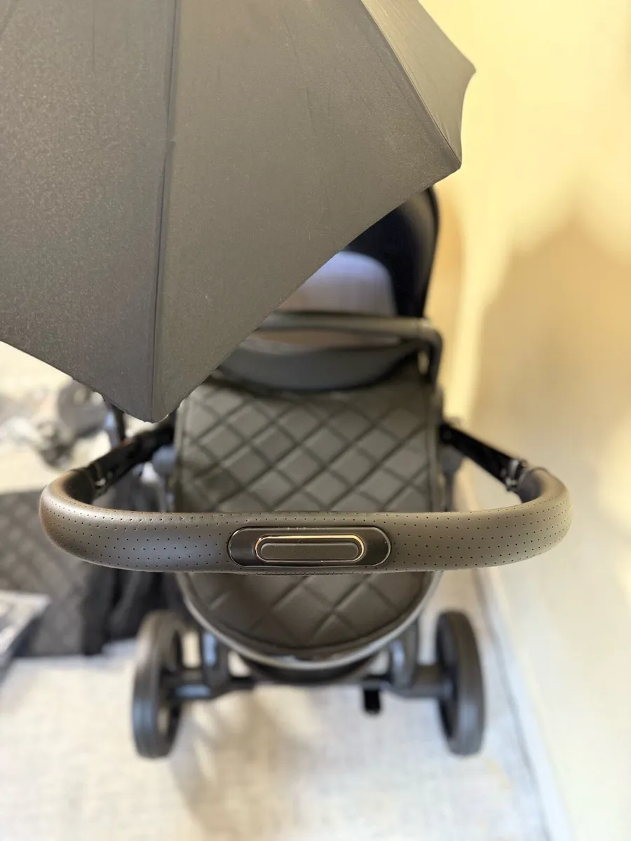 Icandy peach 7 cerium collection pram buggy travel - Image 4