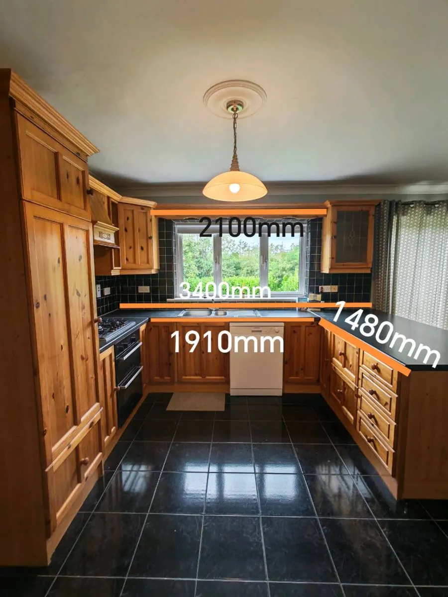 Solid Timber Kitchen - Tipperary - Image 3